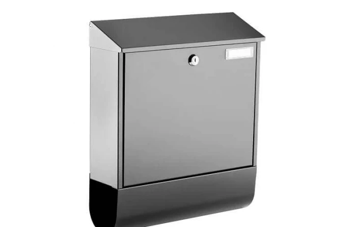 skrzynka-na-listy-na-ogrodzenie